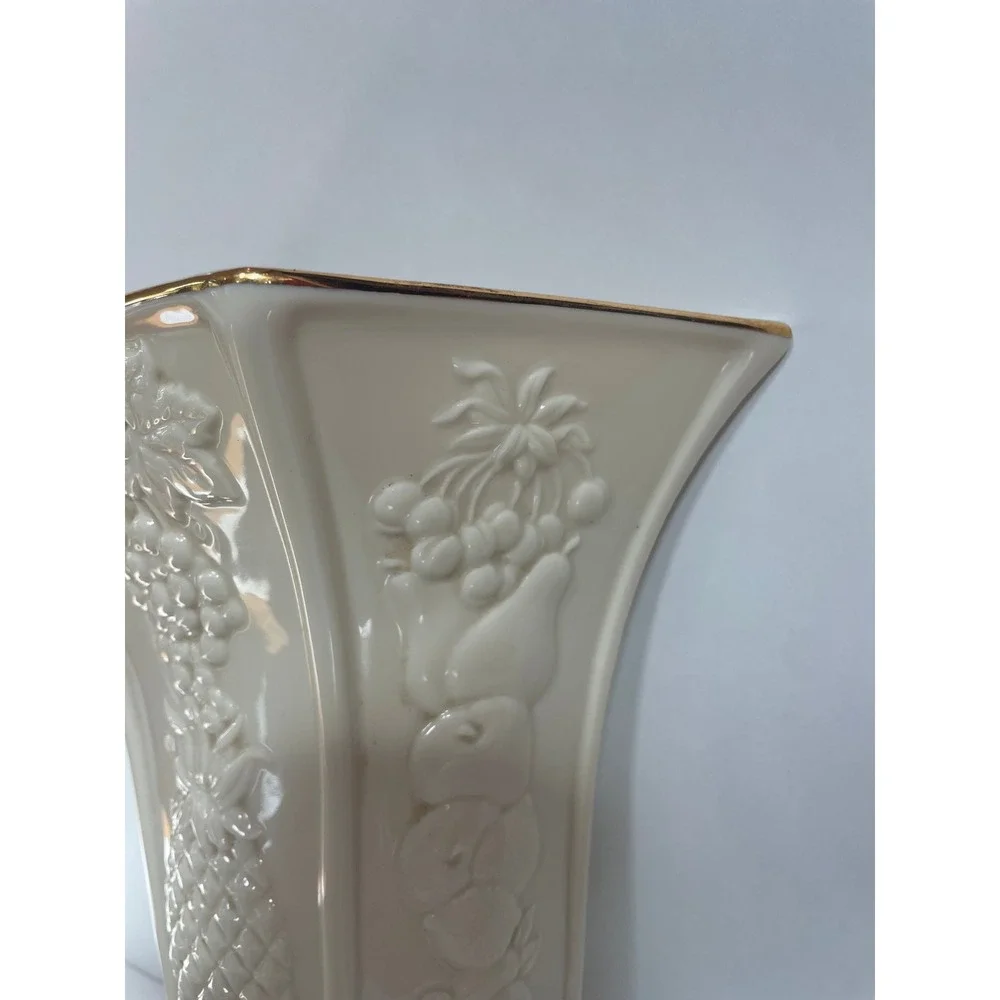 Lenox Fruits of Life Wall Vase Fine Ivory‎ China Gold Trim 2001 Embossed Pocket